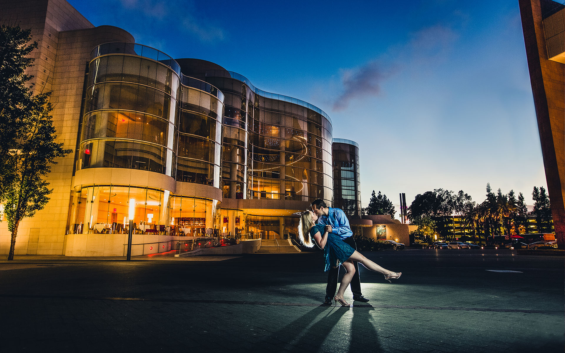 engaged couple dip at segerstrom center costa mesa