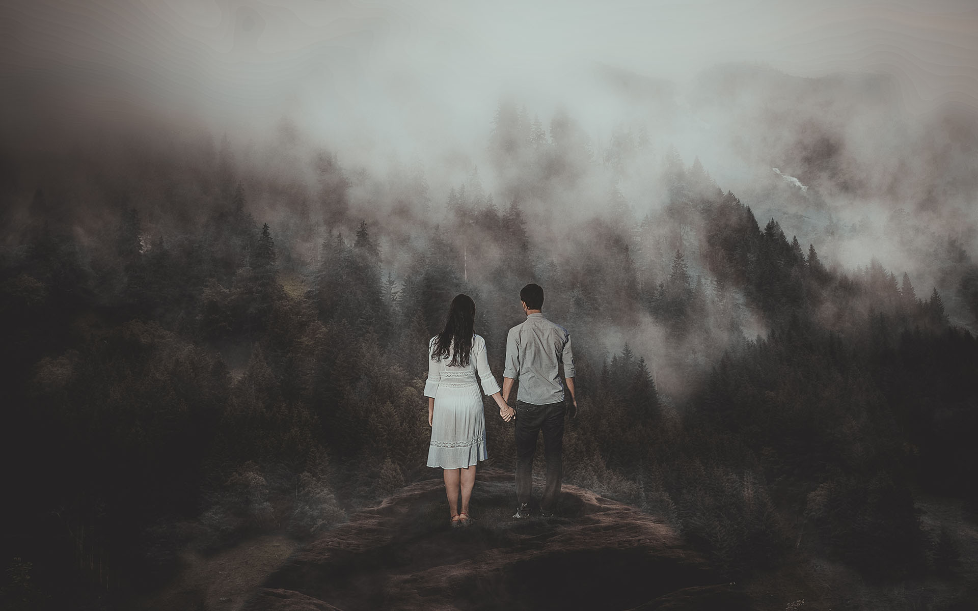 Big Bear Mountain engagement session in the foggy morning